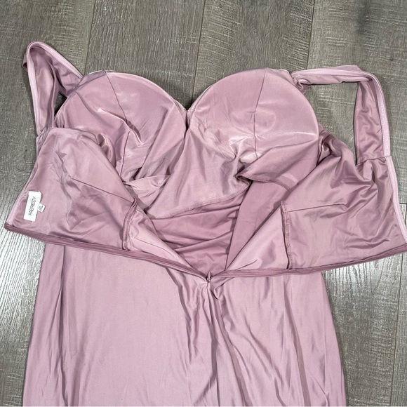 FAERIESTY Off Shoulder Ruched Wrap Hem Slit Gown Plus Size 3XL Mauve Lavender - Picture 8 of 12